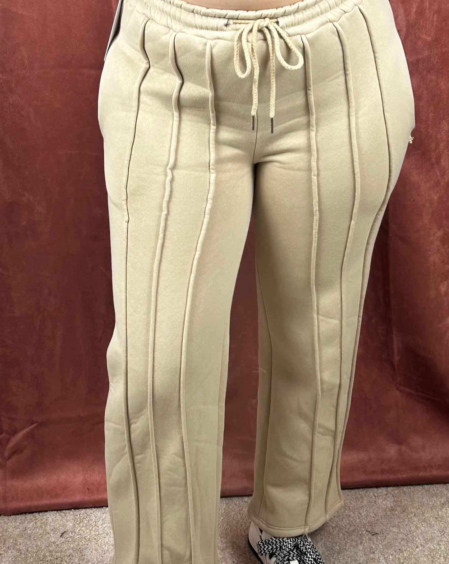 STRIPE JOGGER (BEIGE)