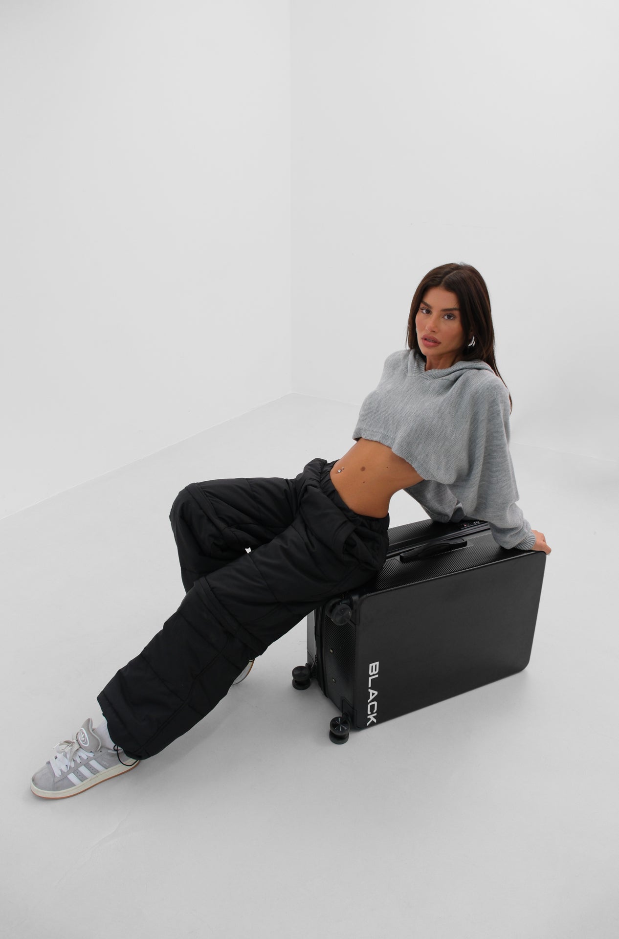PUFFY JEANS (ZWART)
