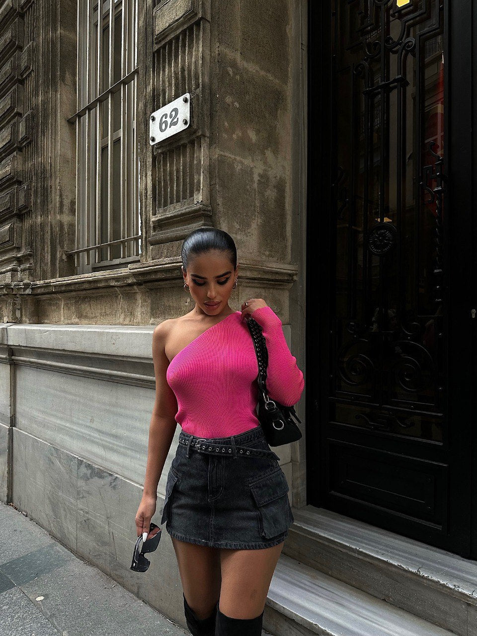 ONE SHOULDER TOP (ROZE)